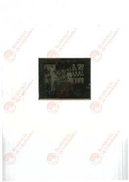 "Rey Victor, Reina y Mussolini en la batalla de conmemoración". 6 noviembre 1938