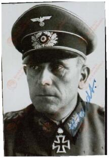 Hollidt, Karl-Adolf (1891-1985). Retrato autografiado