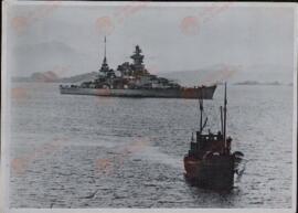 Dressler, Hans: Barcos de guerra alemanes durante la invasión de Noruega. 1940