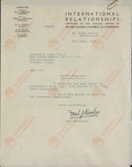 Kerolaw, Frank J. a Shaw, Maurice A. IX. Congreso en Berlín de la Cámara Internacional de Comercio. Comité Internacional de Relaciones del Comité Nacional del Consejo de Cámaras de Comercio Menores Británicas. 17 de junio de 1937.