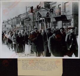 PK / OKW: "¡Así celebran el 1 de mayo!"