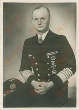 "El Gran Almirante de la Marina de Guerra Doenitz", c. 1940