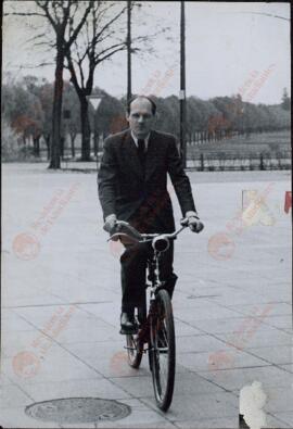 Messerschmitt, Wilhelm. Fotografía en bicicleta