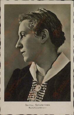 Gertrud Scholtz-Klink / Kristina Söderbaum